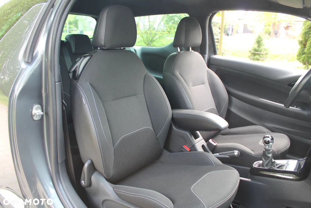 Citroën DS3 Pure Tech VTi 82 Chic - 23