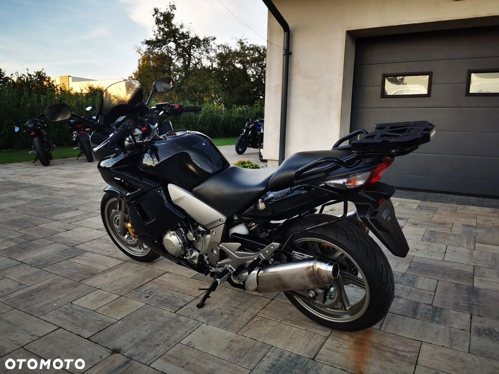 Honda CBF - 7