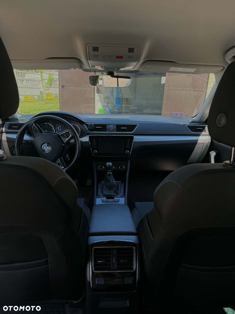 Skoda Superb 1.8 TSI Active - 8
