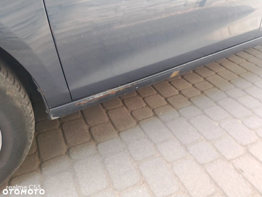Volkswagen Golf - 15