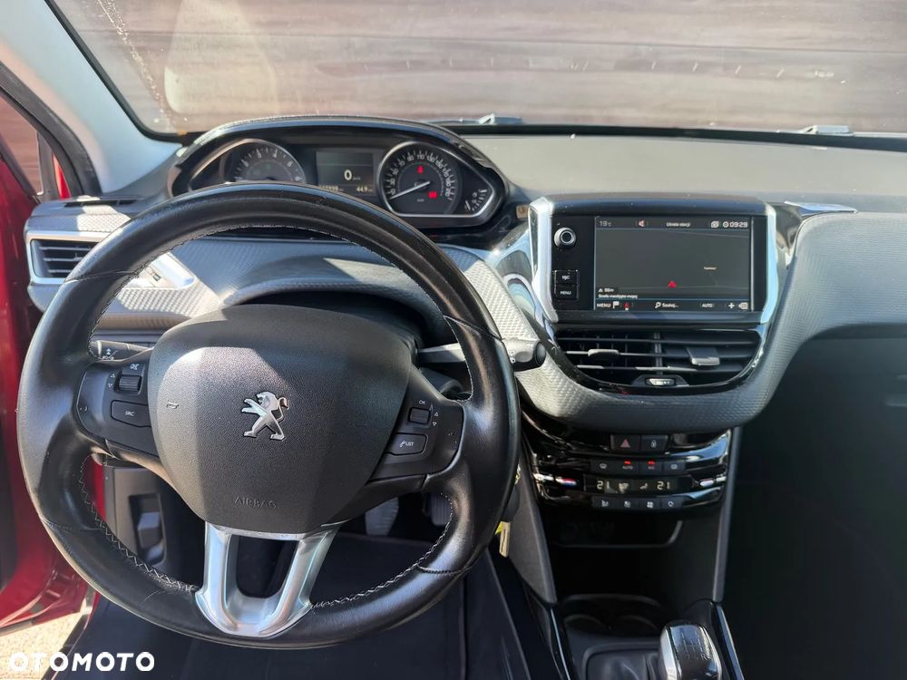 Peugeot 2008 - 17