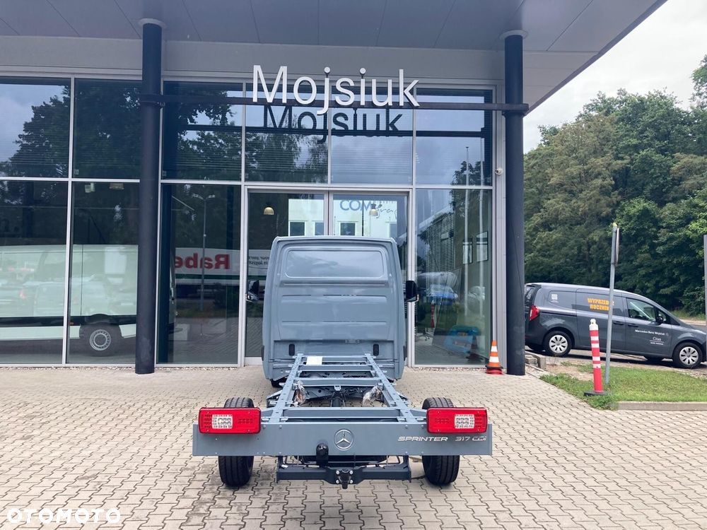 Mercedes-Benz Sprinter 317 CDI OM654 - 7