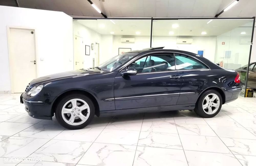 Mercedes-Benz CLK 200 K Avantgarde Aut. - 8
