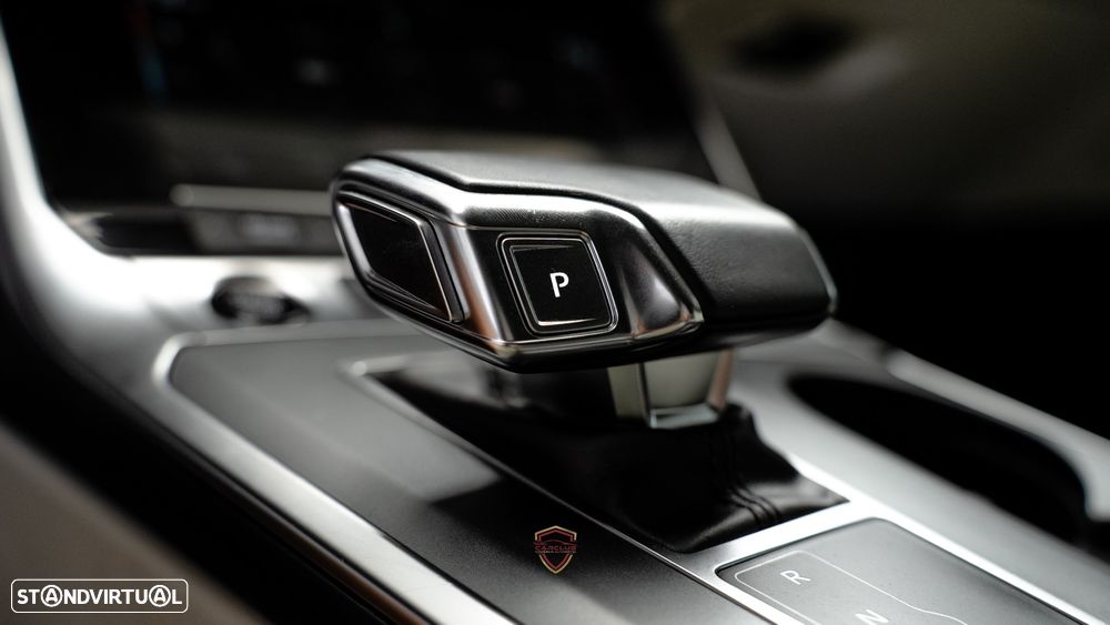Audi A6 Avant 40 TDI Design S tronic - 28
