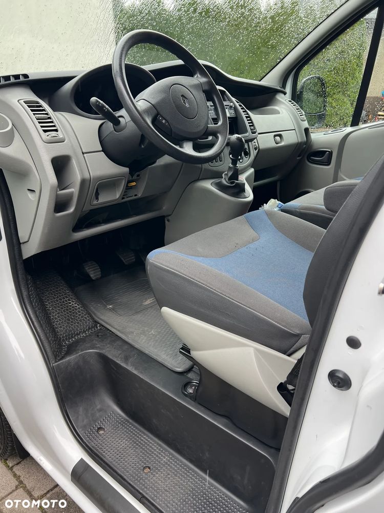 Renault Trafic - 9
