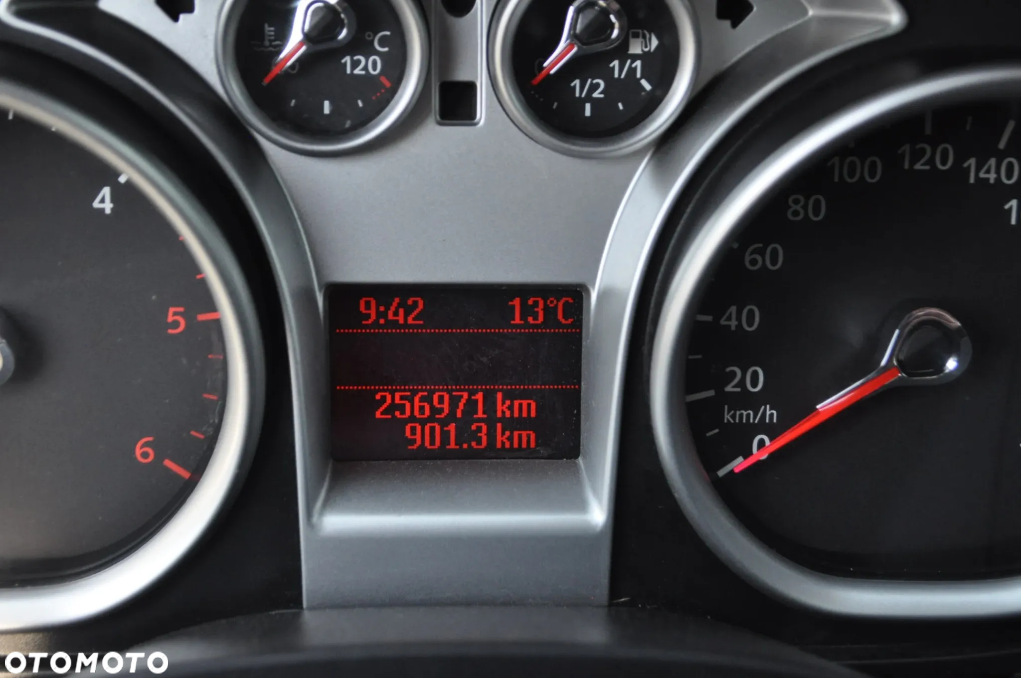 Ford Kuga 2.0 TDCi 4x4 Titanium - 15
