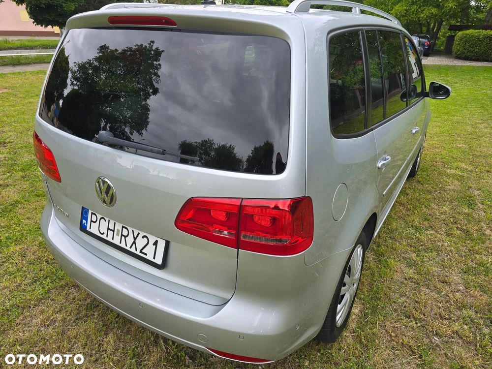 Volkswagen Touran 2.0 TDI Highline - 10