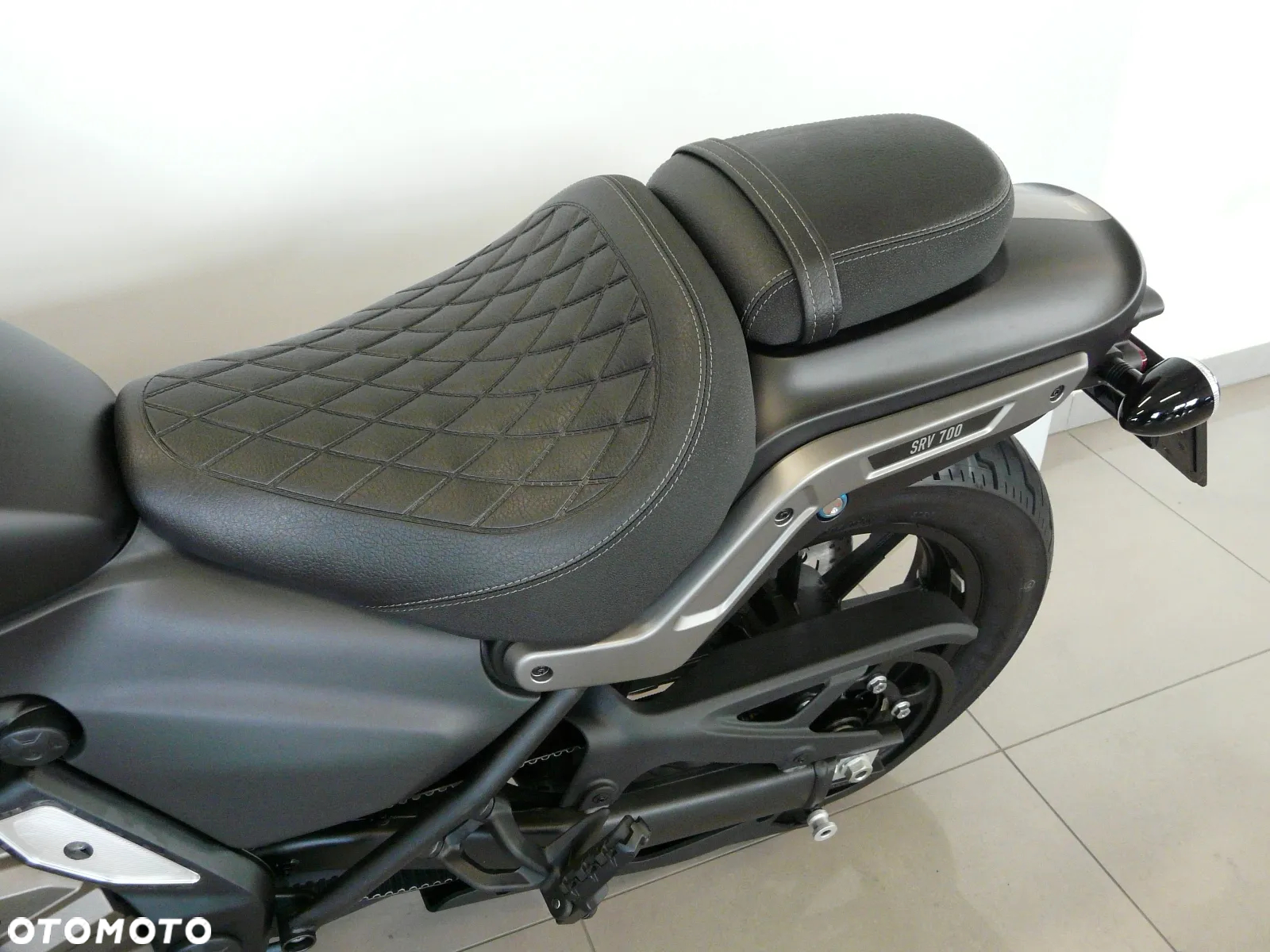 QJMOTOR SRV 700 - 24