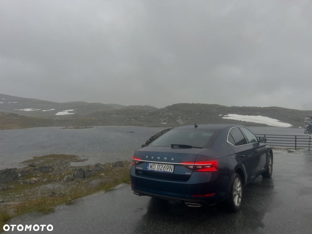Skoda Superb 2.0 TSI 4x4 Ambition DSG - 3