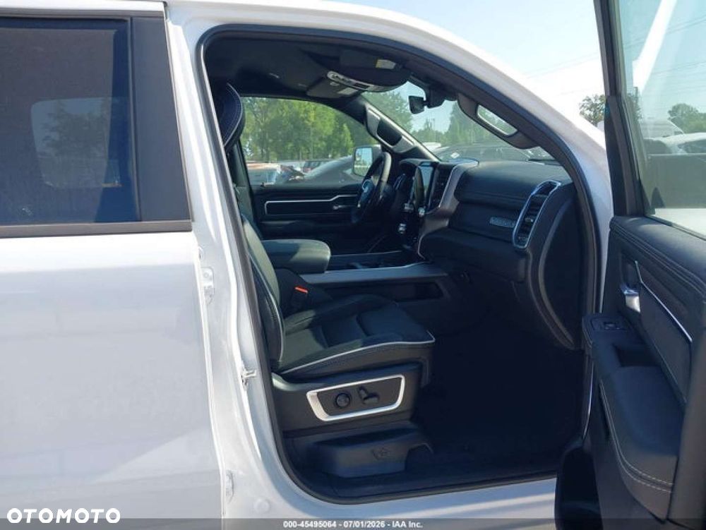 RAM 1500 - 11