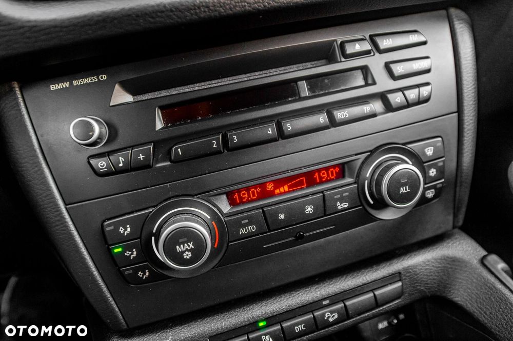 BMW X1 xDrive23d - 32