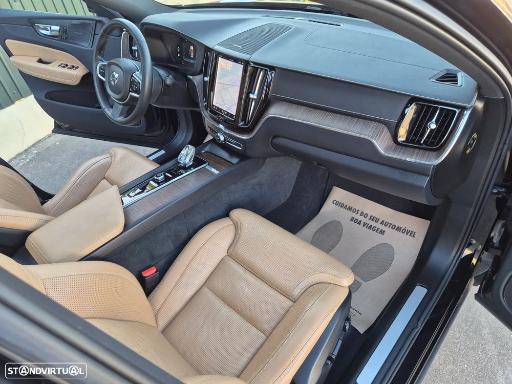 Volvo XC 60 2.0 T8 PHEV Inscription AWD - 49