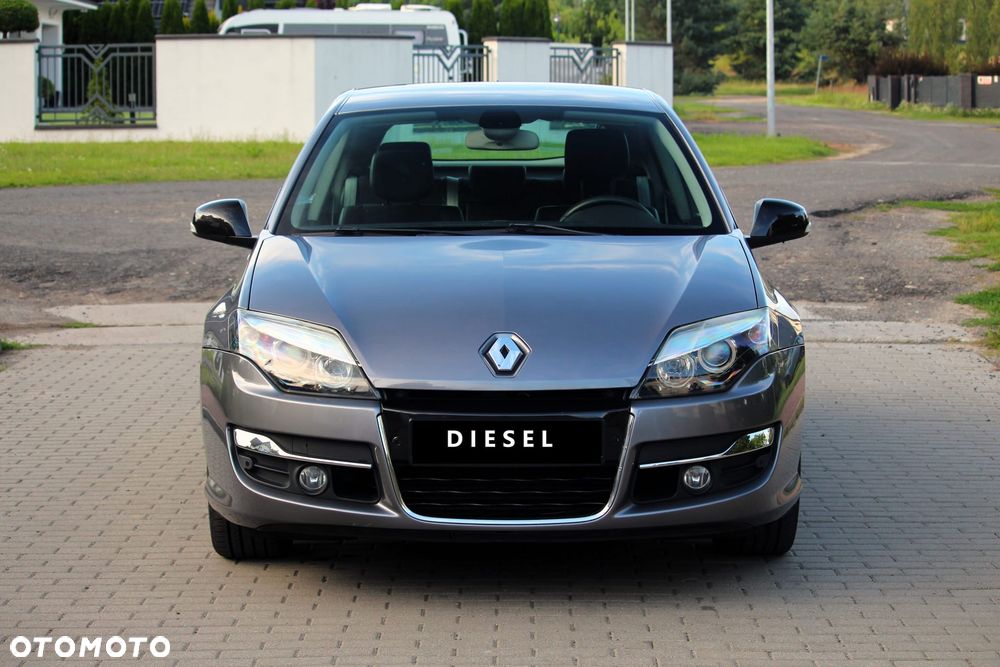 Renault Laguna dCi 110 FAP Bose Edition - 3