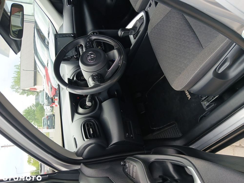 Toyota Yaris Cross Hybrid 1.5 Comfort - 20