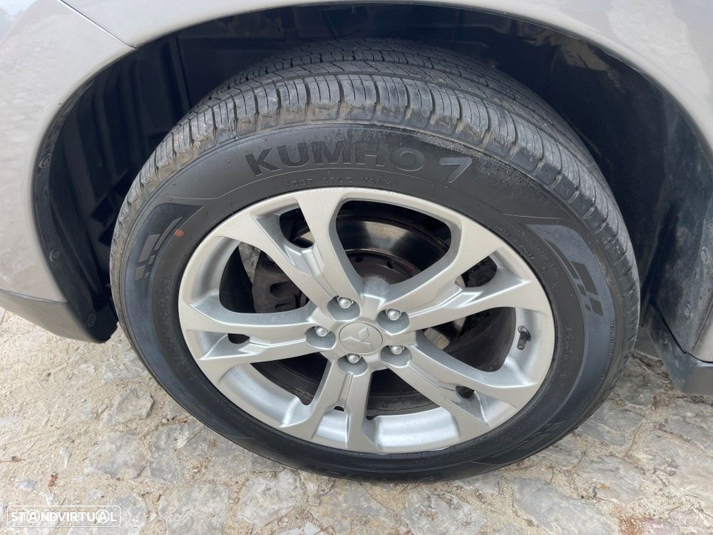 Mitsubishi Outlander 2.2 DI-D Instyle - 9