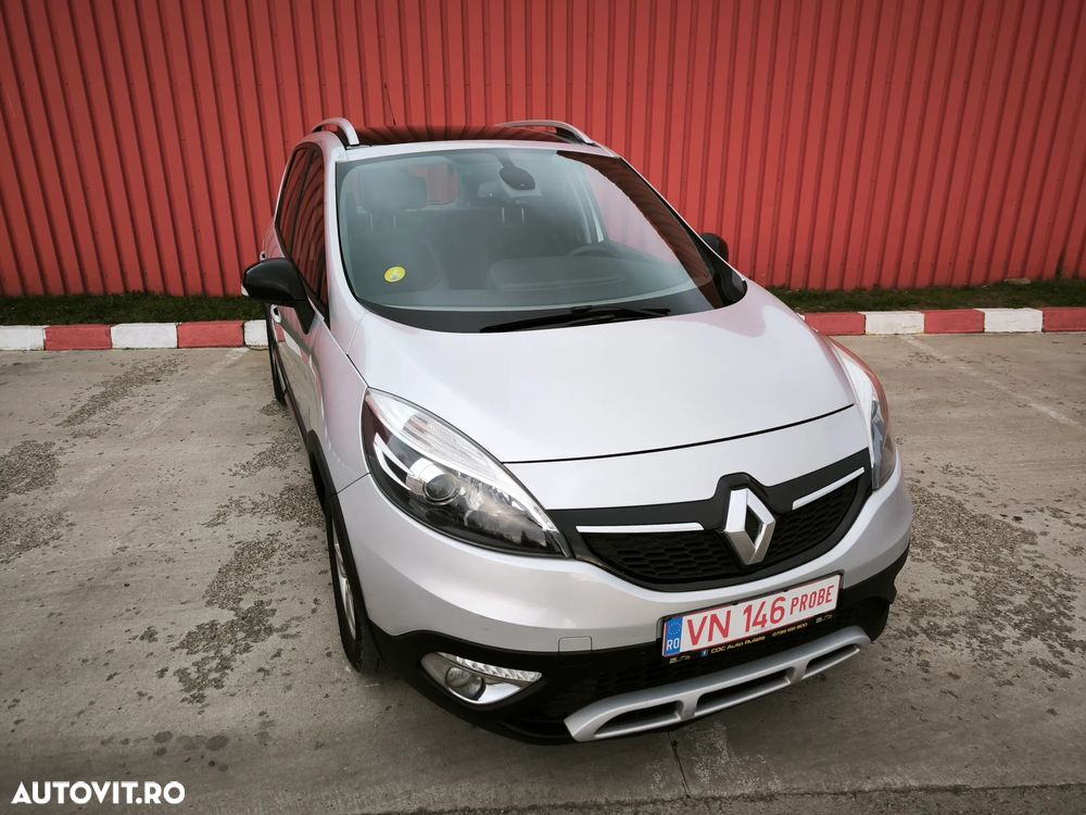 Renault Scenic dCi 110 Xmod Paris - 3