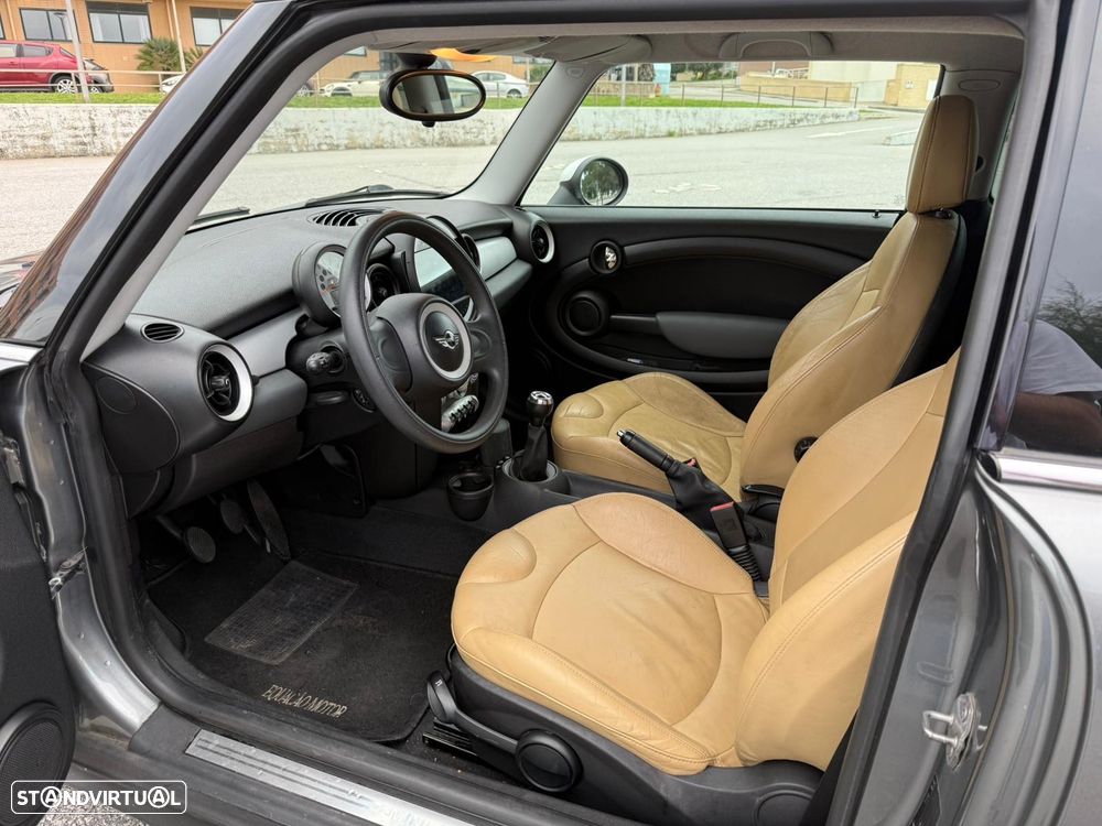 MINI 3 Portas One 1.6 - 8