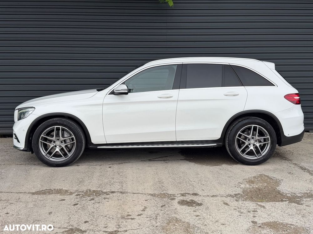 Mercedes-Benz GLC 220 d 4MATIC 9G-TRONIC AMG Line - 34