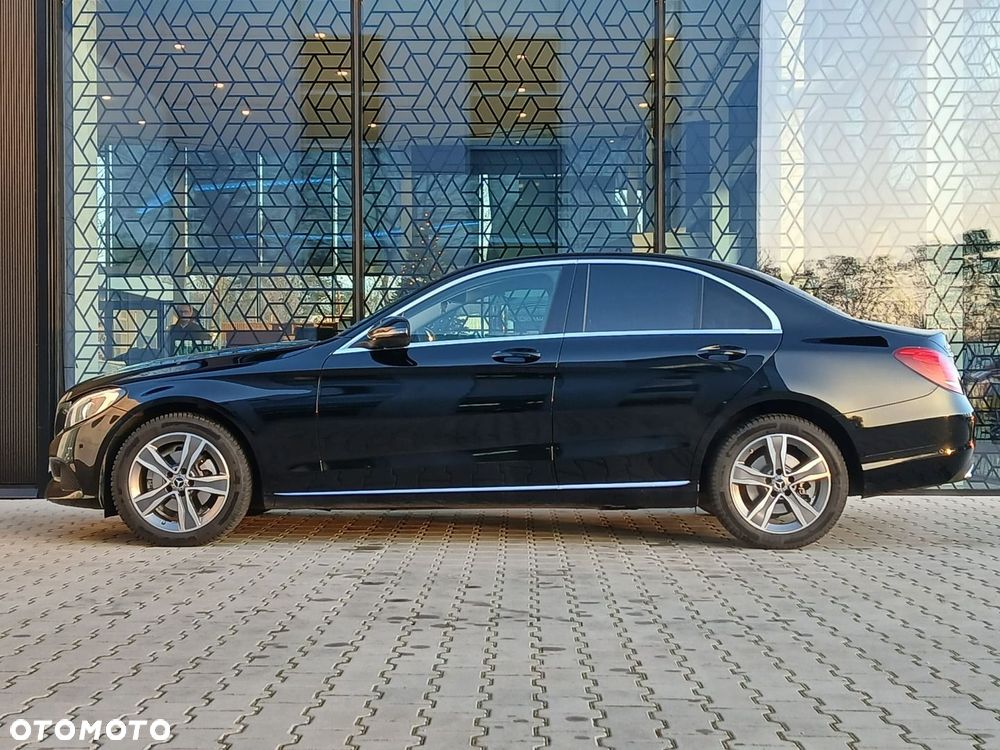 Mercedes-Benz Klasa C 180 9G-TRONIC - 3