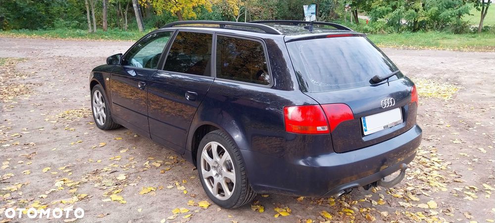 Audi A4 Avant - 4