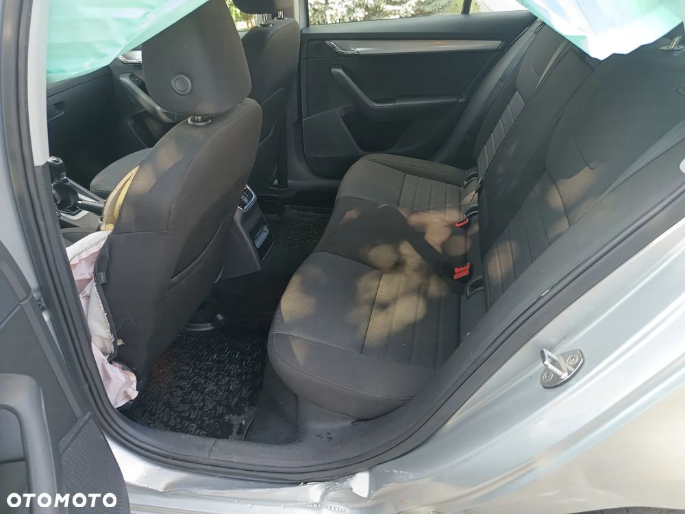 Skoda Octavia 1.6 TDI Active EU6 - 18