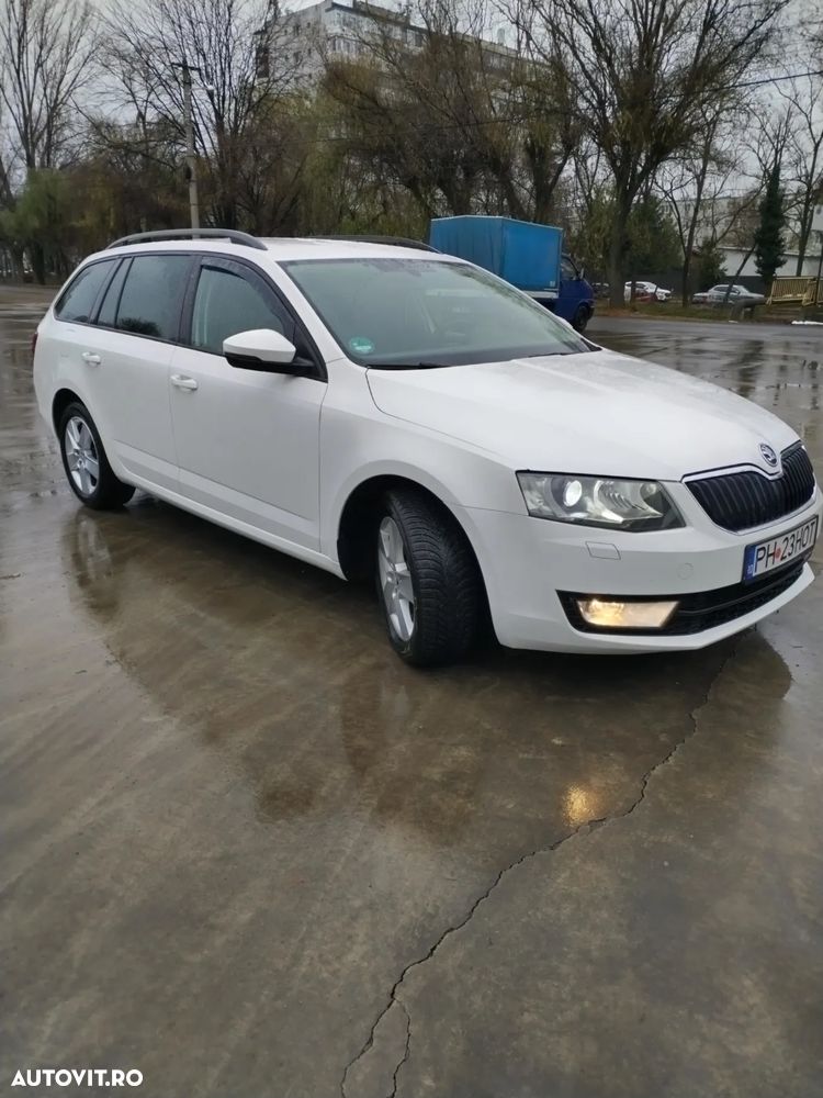Skoda Octavia Combi 2.0 TDI (Green tec) Ambition - 2