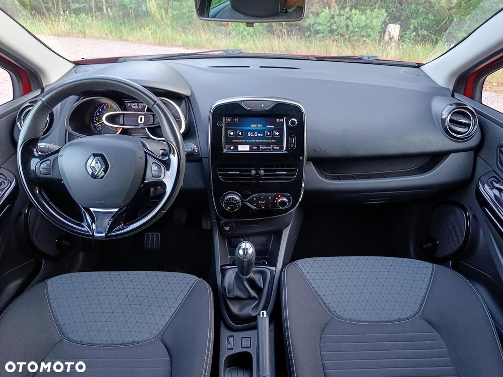 Renault Clio TCe 90 Limited - 29