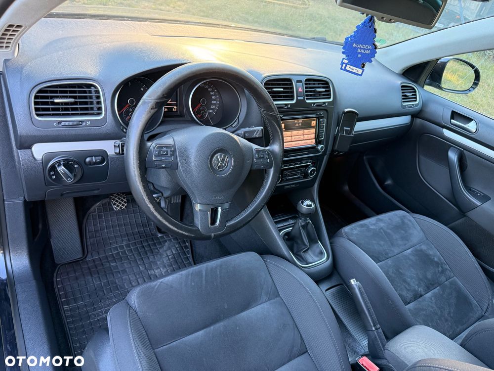 Volkswagen Golf 1.6 TDI DPF Highline - 10