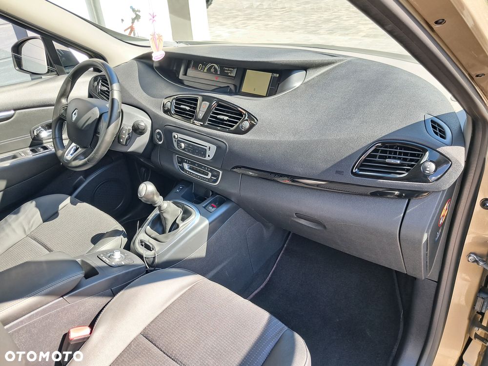 Renault Scenic dCi 110 Expression - 23