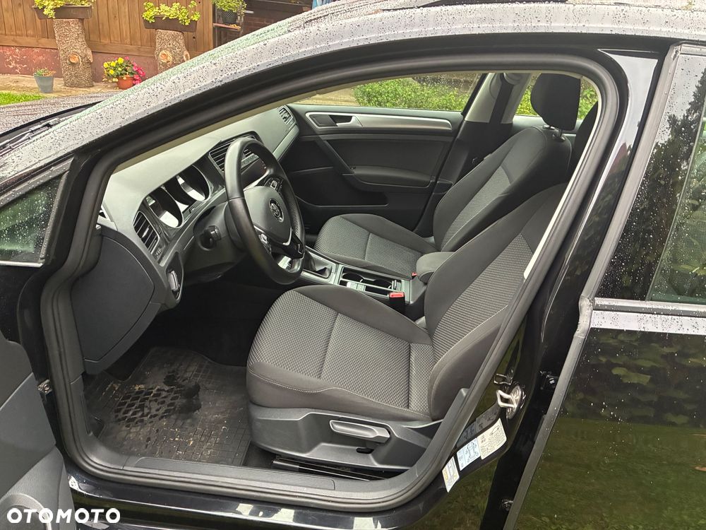 Volkswagen Golf - 7