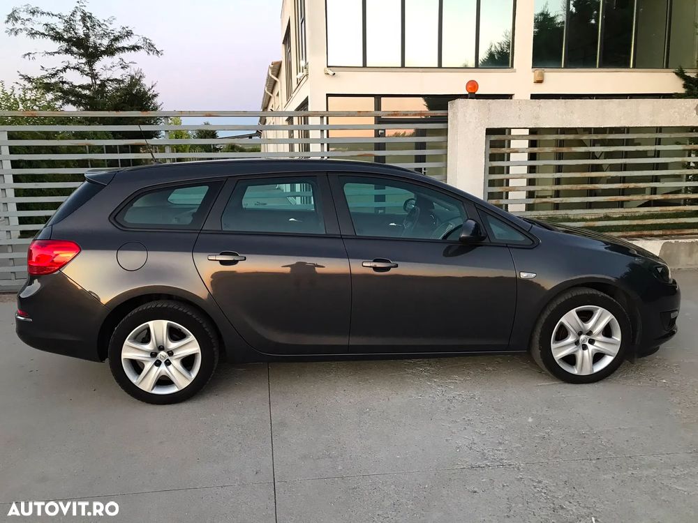 Opel Astra 1.4 Turbo preg. GPL Sport - 11