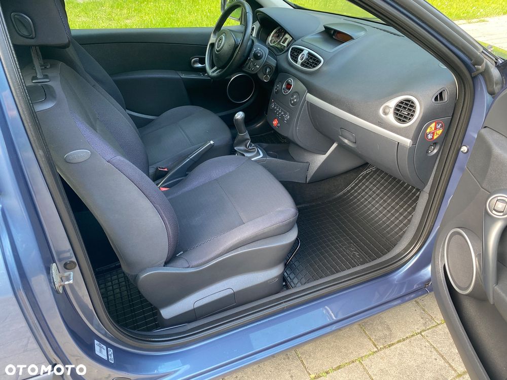 Renault Clio 1.6 16V Edition Dynamique - 17