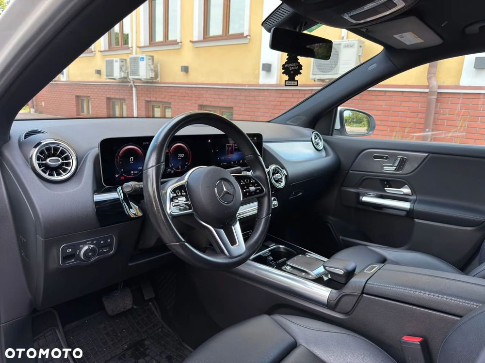 Mercedes-Benz GLA 250 - 17