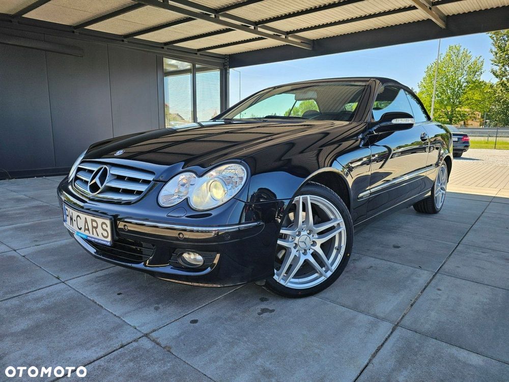 Mercedes-Benz CLK - 11