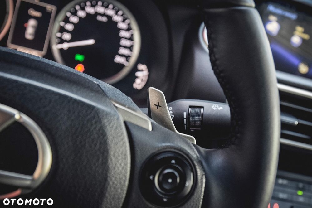 Lexus IS 300h F Impression EU6 - 22