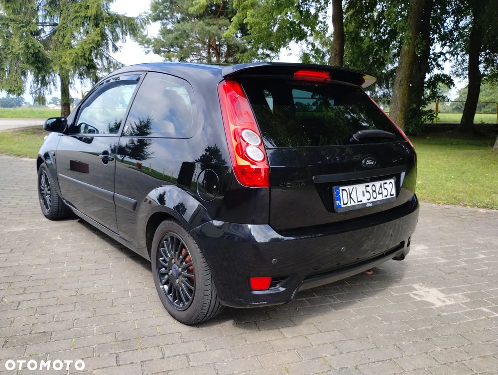 Ford Fiesta 1.4 Ghia - 6