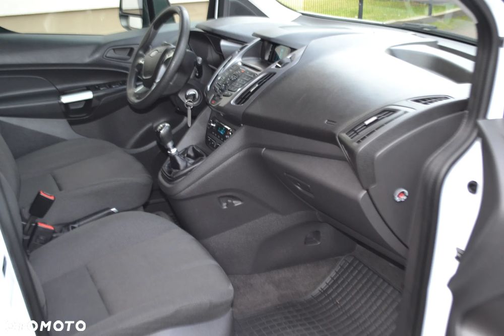 Ford Tourneo Connect 1.0 EcoBoost Start-Stop Trend - 19