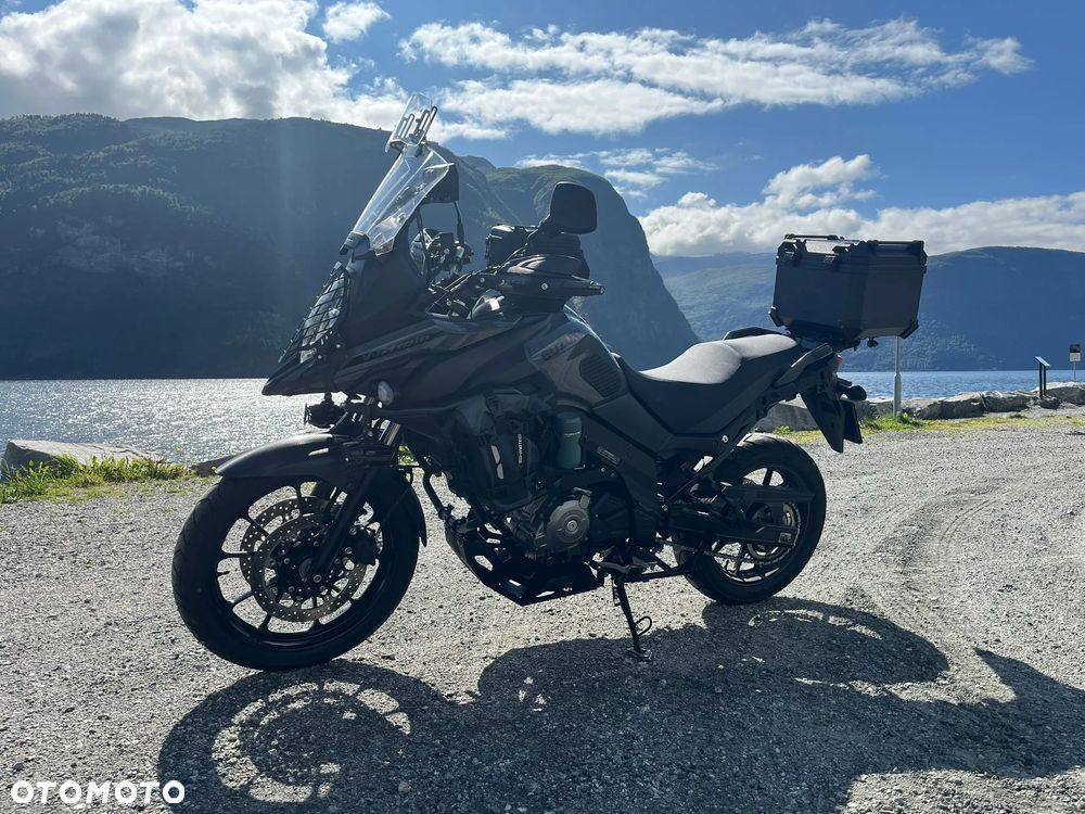 Suzuki DL - 4