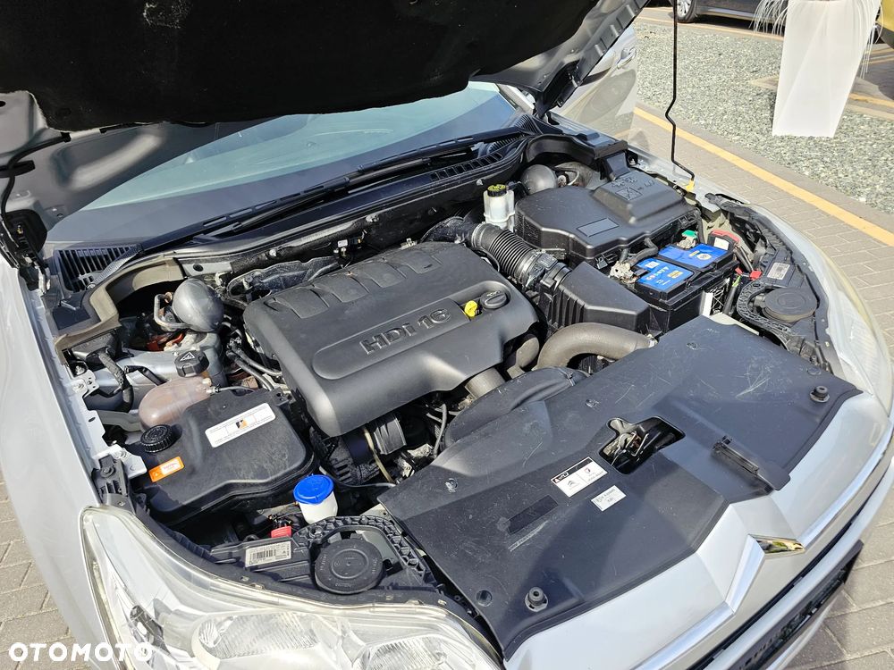 Citroën C5 Tourer HDi 135 FAP Exclusive - 18