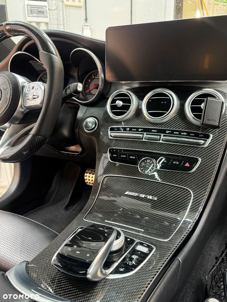 Mercedes-Benz Klasa C AMG 63 S - 15