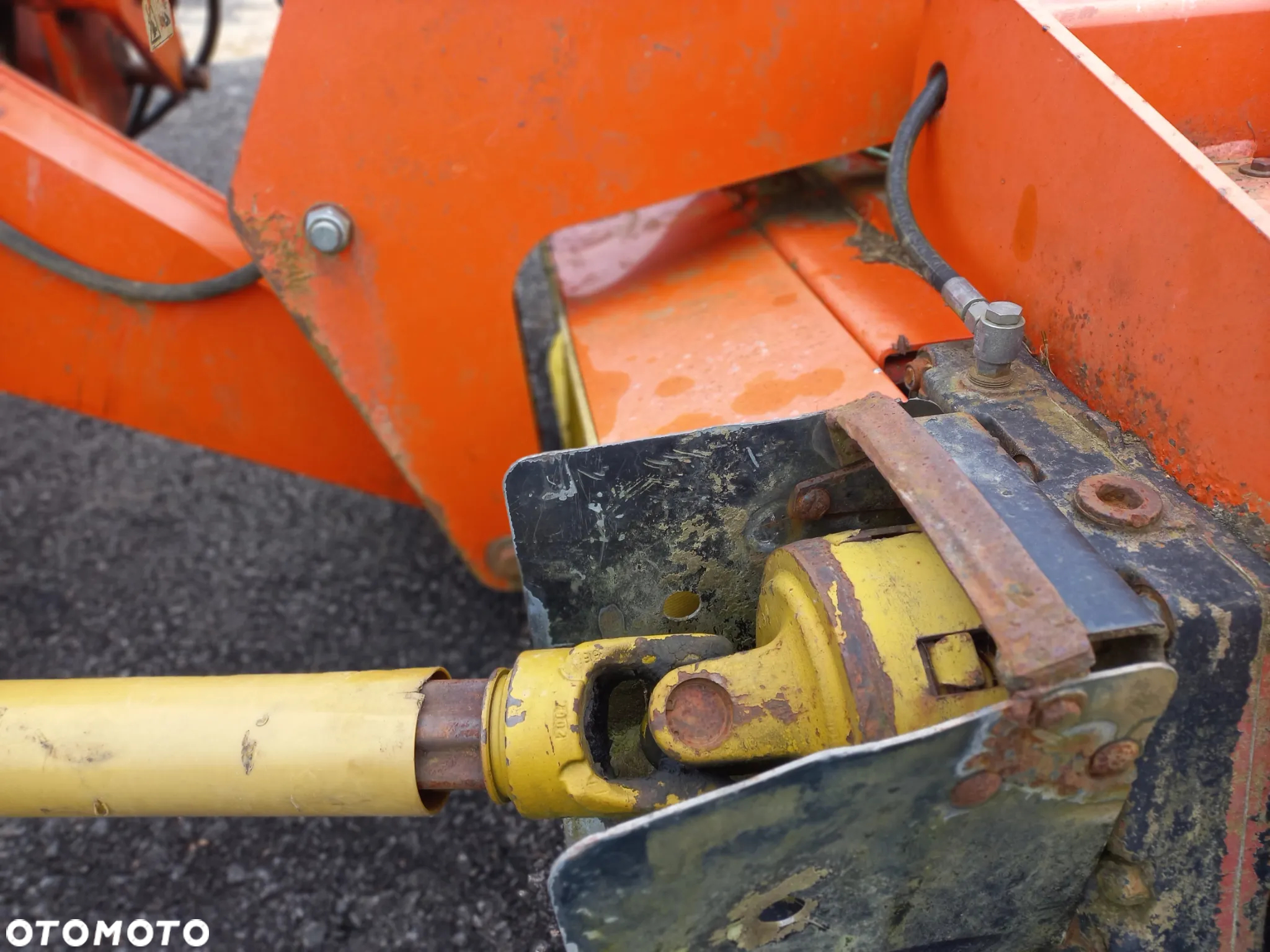 Części do kosiarek dysk,koło zębate,tryb,bęben,ślizg,listwa,przekładnia,pottinger novacat,fella sm310 tl,kuhn gmd 4410,jf stoll,gx2800s,kverneland,sm,deutz fahr,krone,wałek,moduł,koło pośrednie,kardan - 4