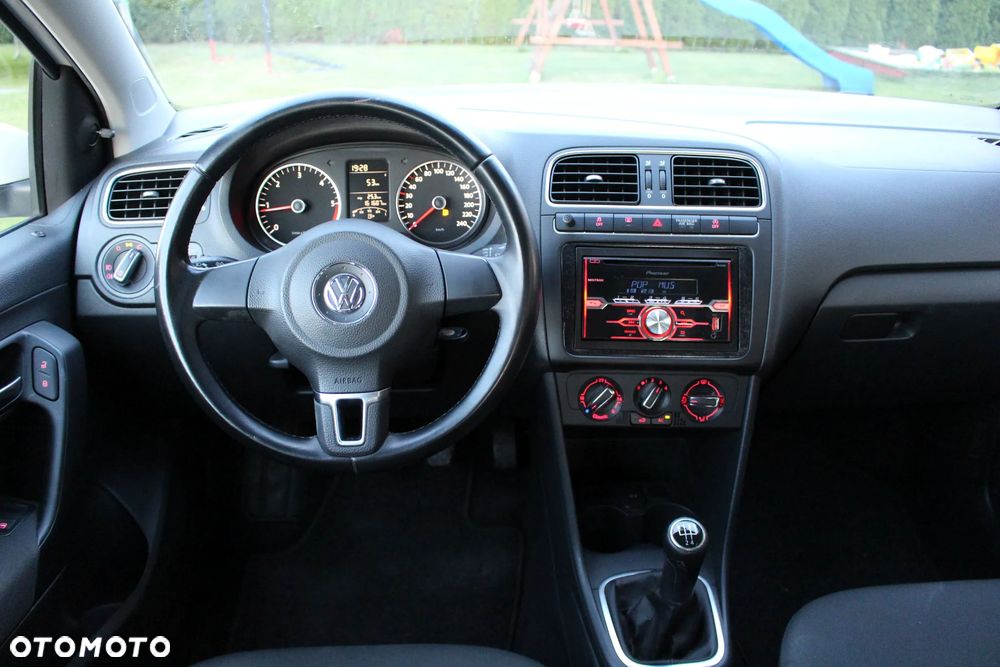 Volkswagen Polo 1.2 TDI Blue Motion - 11