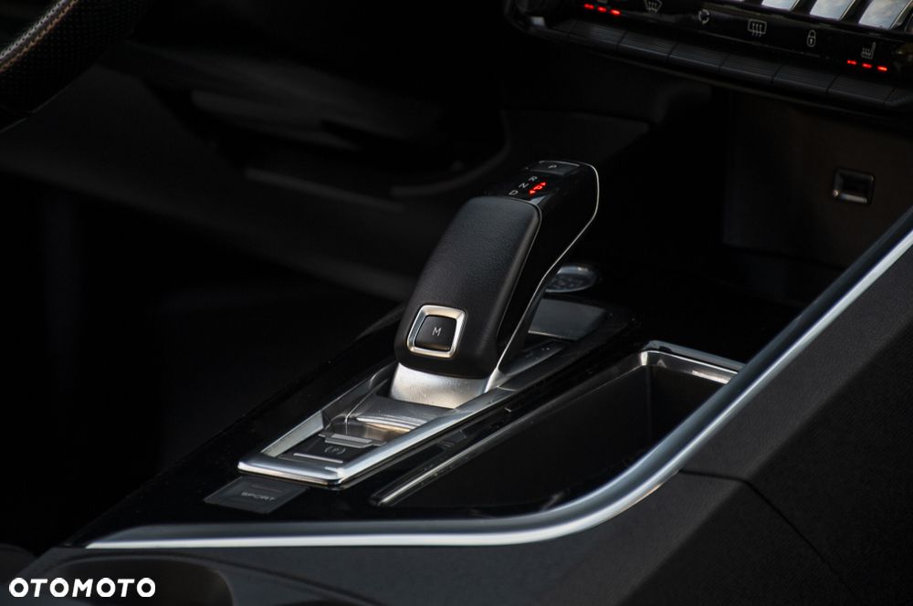 Peugeot 5008 2.0 BlueHDI GT S&S EAT8 - 22