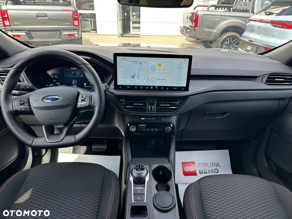 Ford Kuga - 10