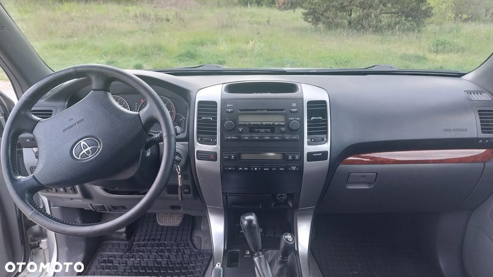 Toyota Land Cruiser 3.0 D Luna - 27