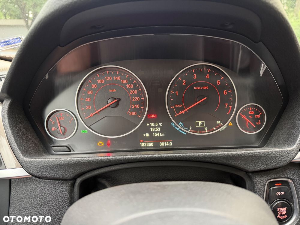 BMW Seria 3 328i xDrive Luxury Line - 15