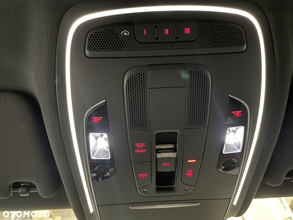 Audi A8 4.2 TDI DPF quattro tiptronic - 15