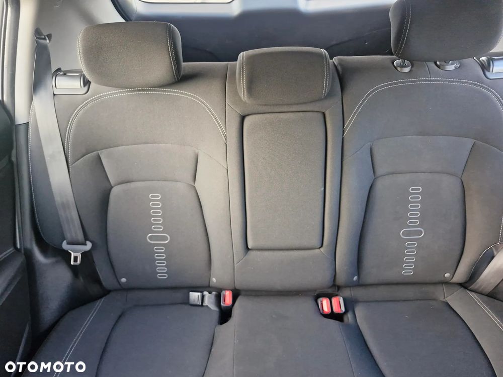 Kia Sportage 2.0 CVVT 2WD Automatik Vision - 36