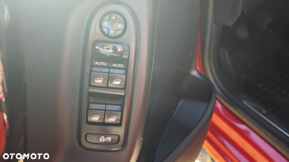 Citroën C3 1.2 PureTech Exclusive - 19