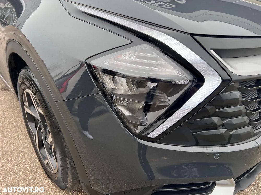 Kia Sportage 1.6 T-GDI 6MT 4x2 Urban - 9